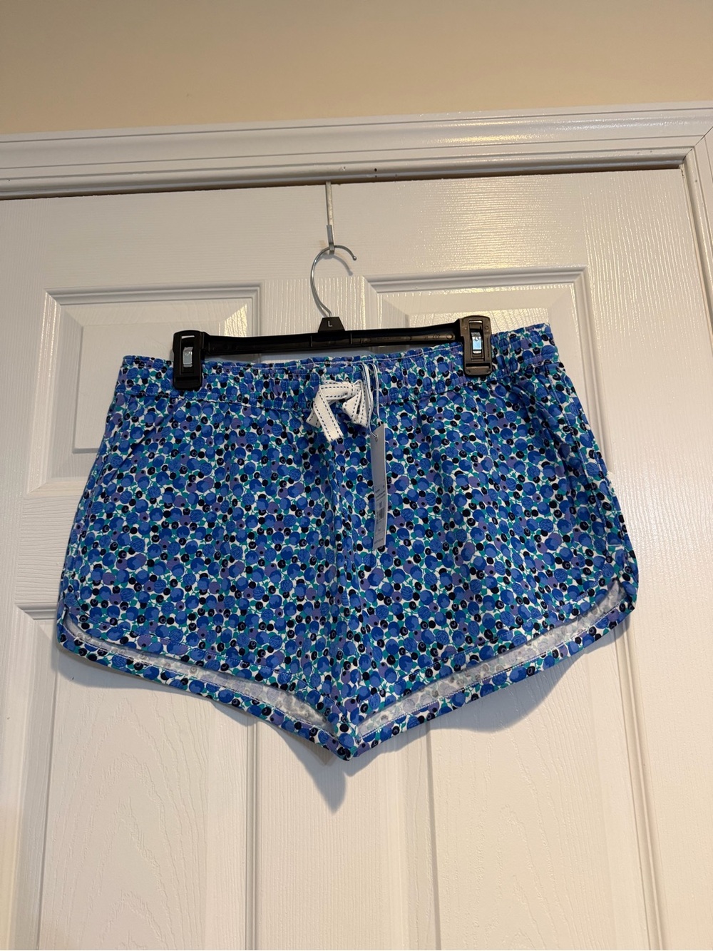 Southern Tide Blue Floral Athletic Shorts with White Drawstring